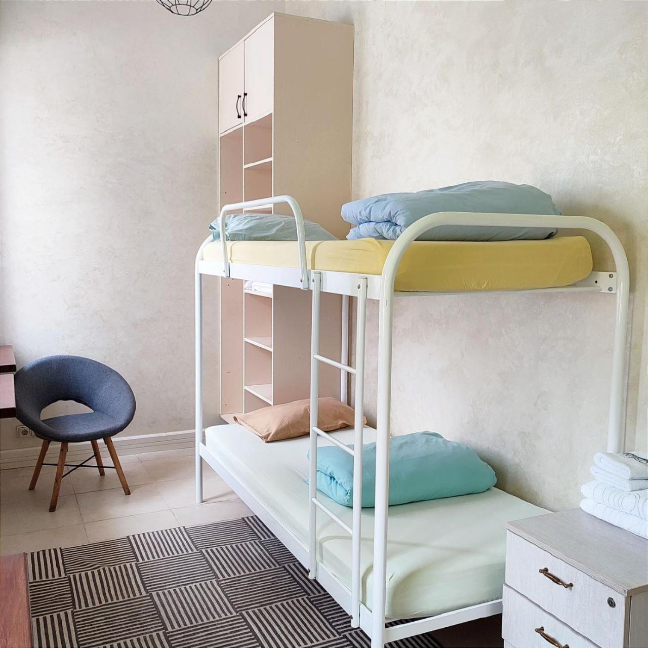 Apartment Henri Benoit Horenka