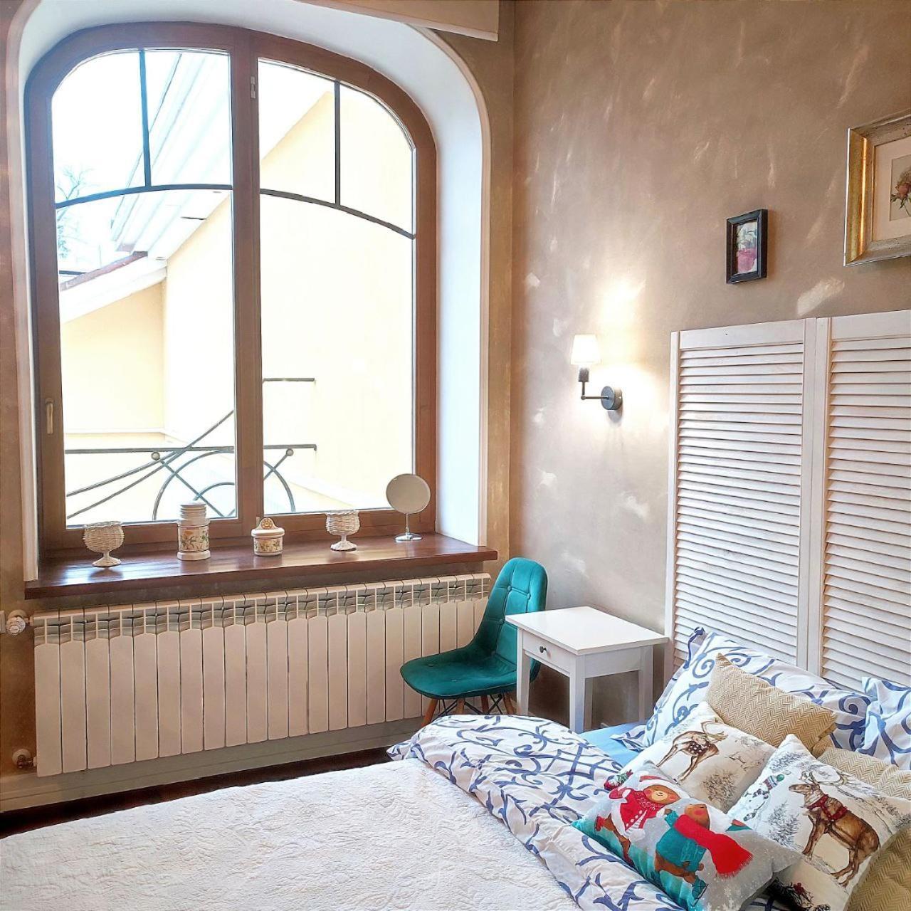 Henri Benoit Apartment *